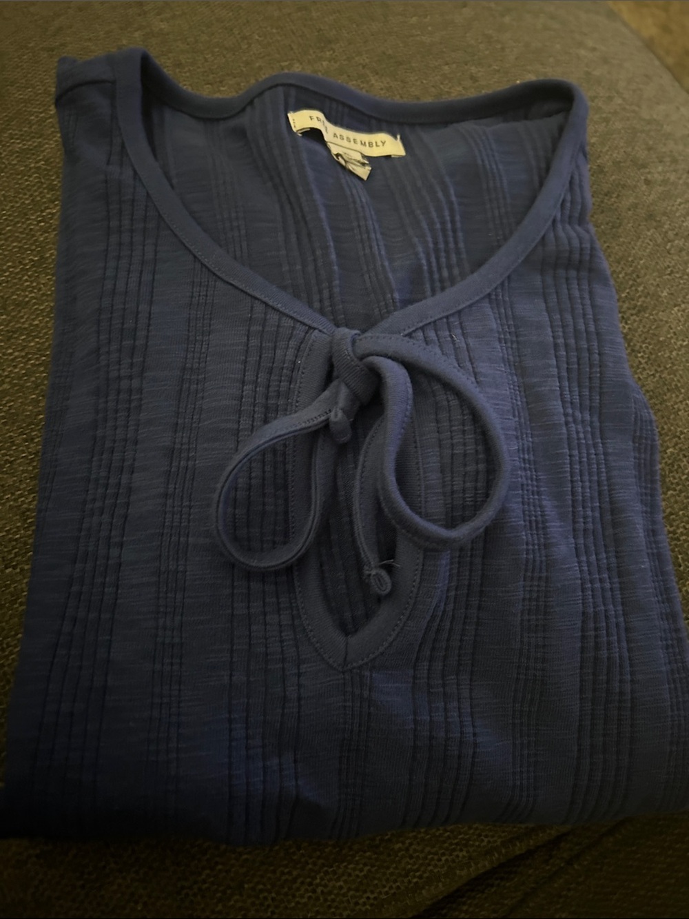 Free Assembly Women's Navy Blue Textured Blouse
